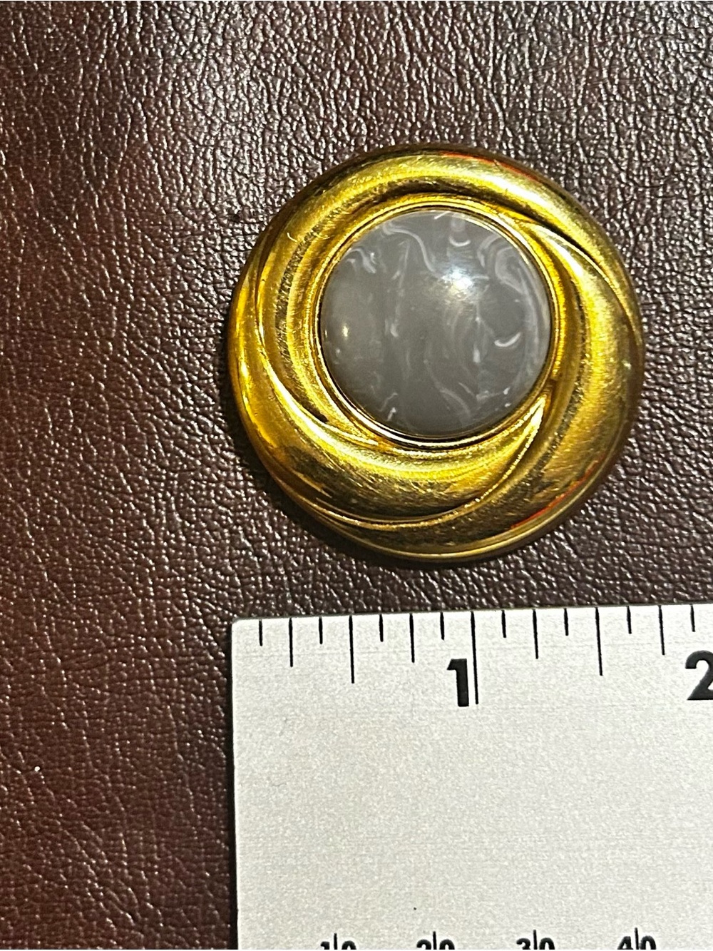 Monet Gold-Tone Brooch with Marbled Gray Center vintage estate